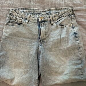 Light Wash Denim Jeans